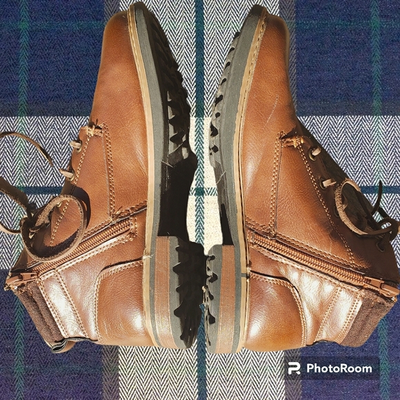 Vintage 90s Steve Madden brown hiking boots - Picture 4 of 10